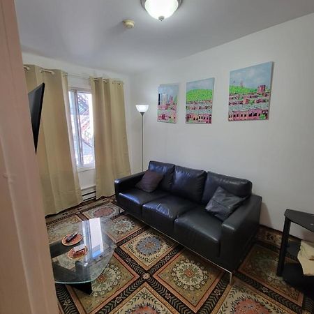 Small Condo In Montreal -Fast Wifi Zewnętrze zdjęcie