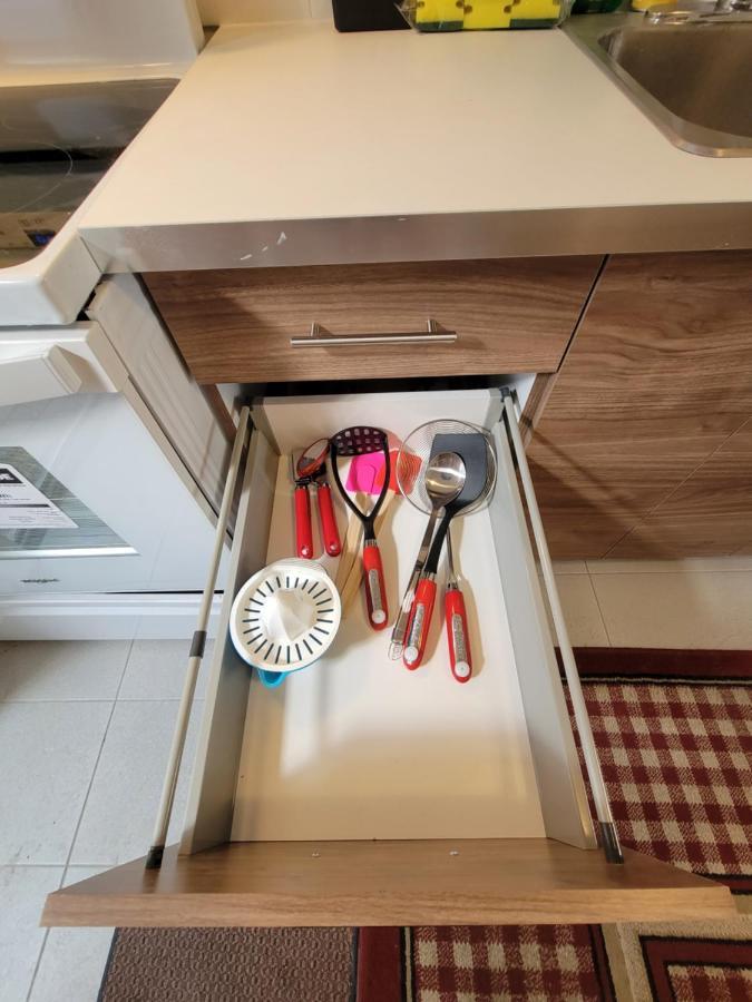 Small Condo In Montreal -Fast Wifi Zewnętrze zdjęcie